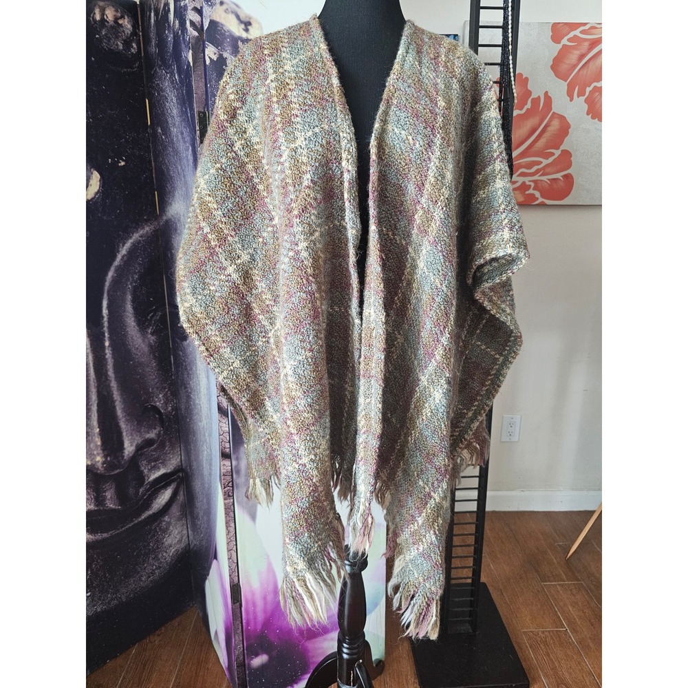 Boyne Valley Weavers Cape Poncho Wool Acrylic Plaid Fringe Ireland‎ Handmade OS
